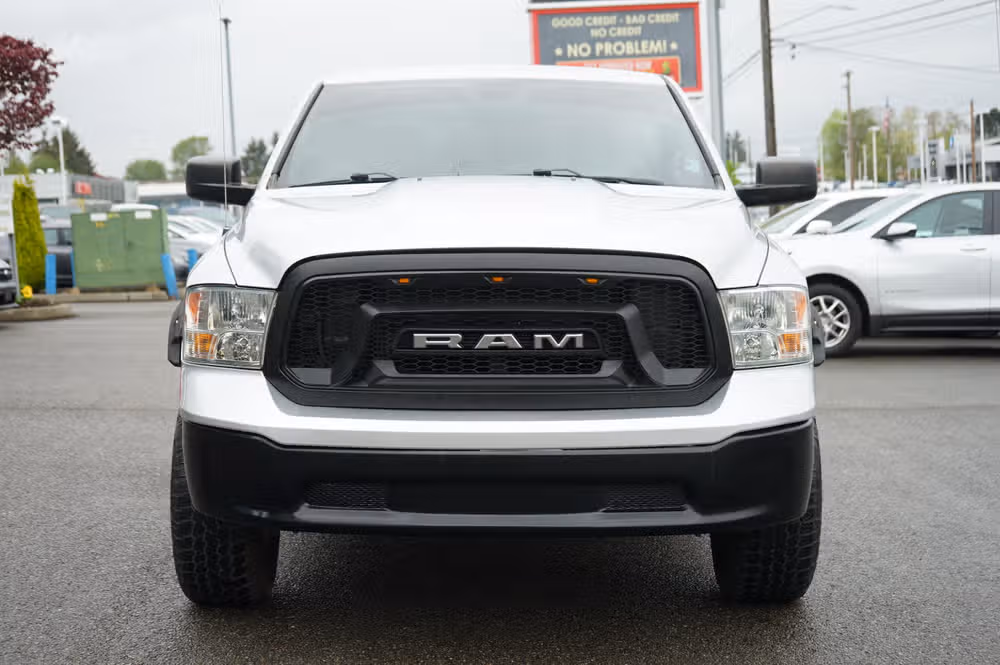 2016 Ram 1500 SLT Quad Cab Image 8