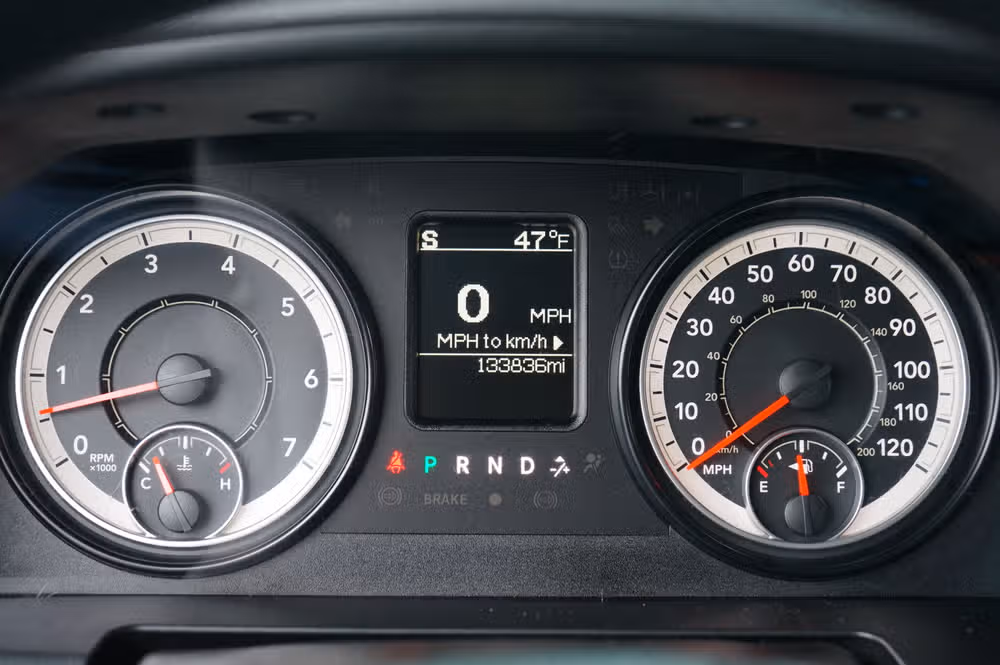 2016 Ram 1500 SLT Quad Cab Image 17