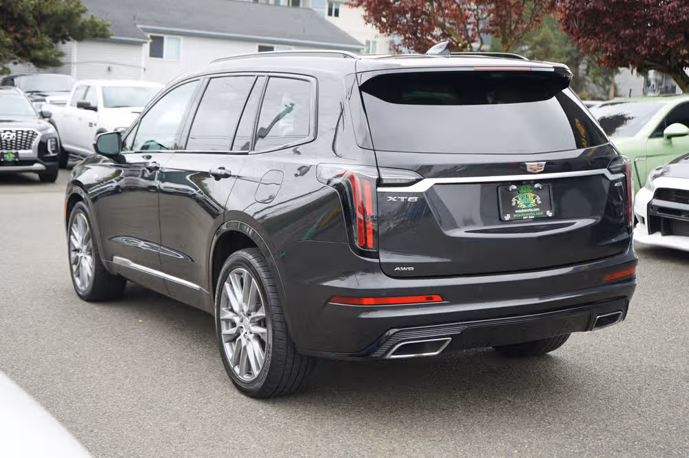 2020 Cadillac XT6 Sport Image 3