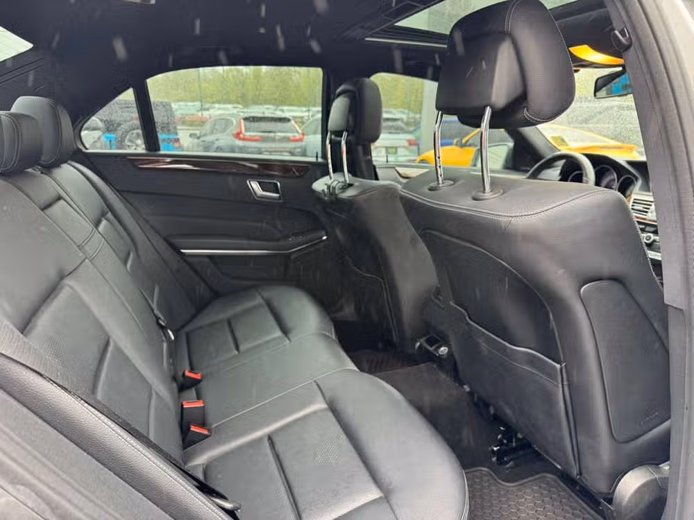 2014 Mercedes-Benz E-Class E 350 4MATIC Image 10