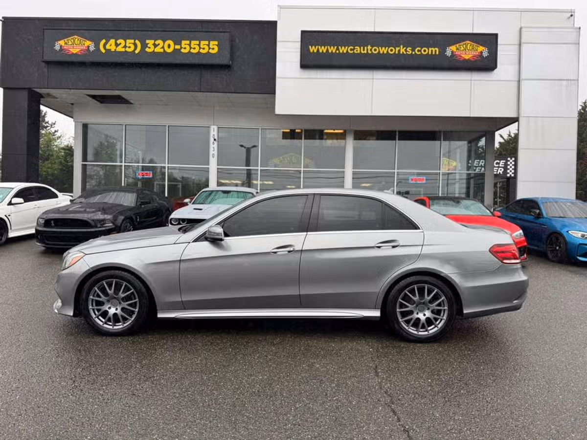 2014 Mercedes-Benz E-Class E 350 4MATIC Image 3