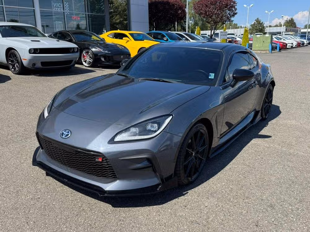 2024 Toyota GR86 Premium Image 3