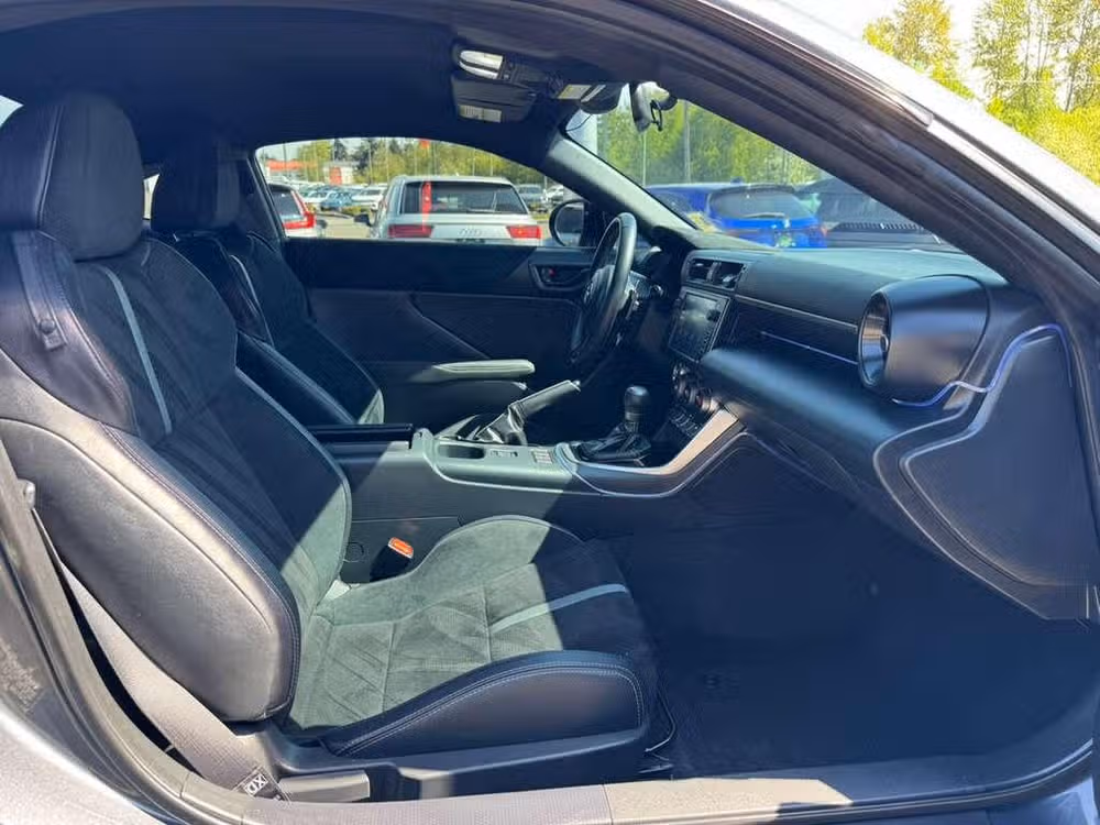 2024 Toyota GR86 Premium Image 15