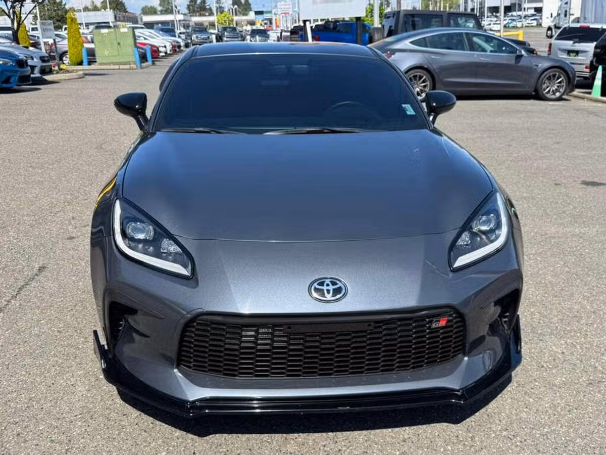 2024 Toyota GR86 Premium Image 7