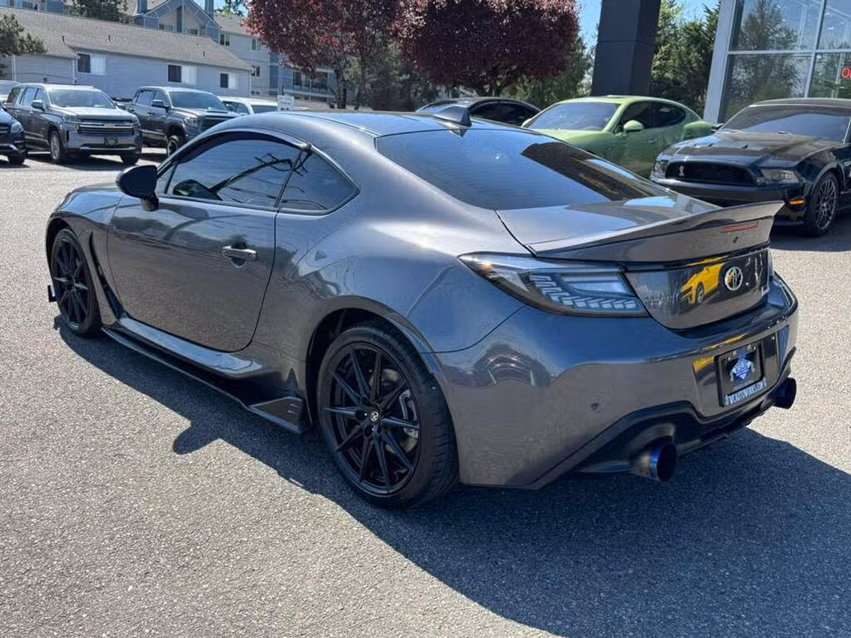2024 Toyota GR86 Premium Image 13