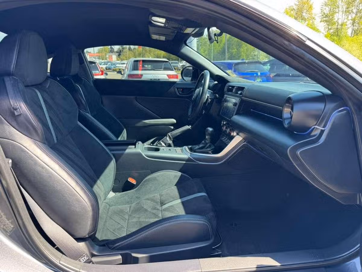 2024 Toyota GR86 Premium Image 15