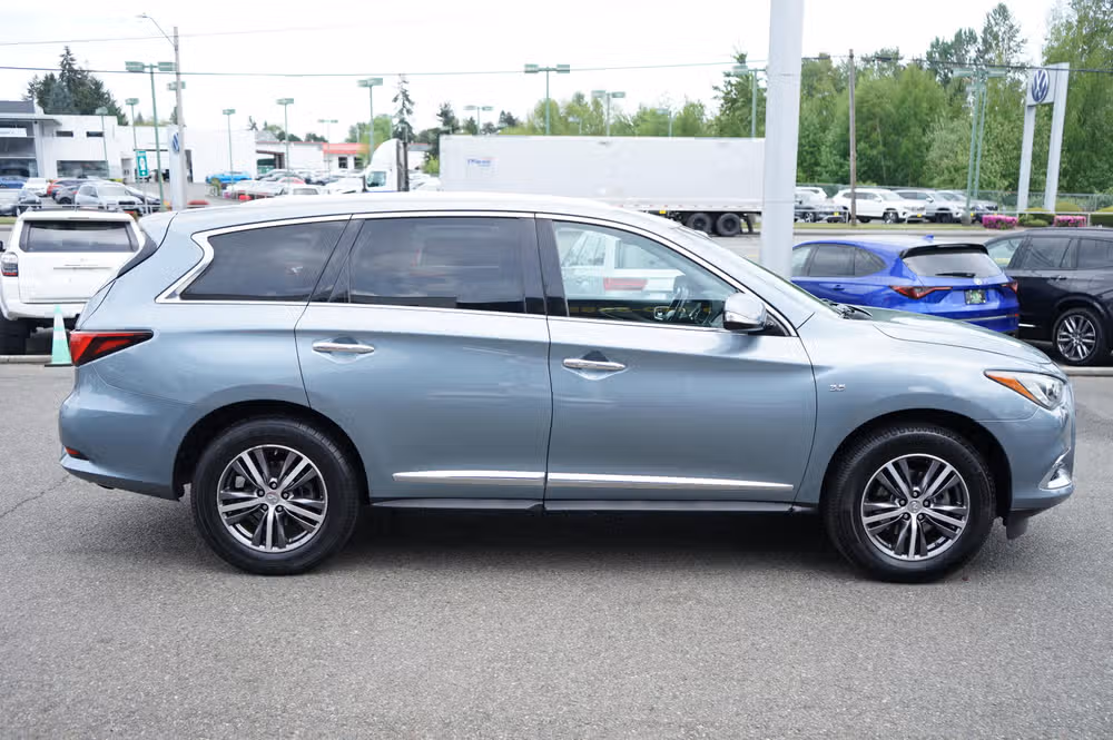 2018 INFINITI QX60 Base Image 6