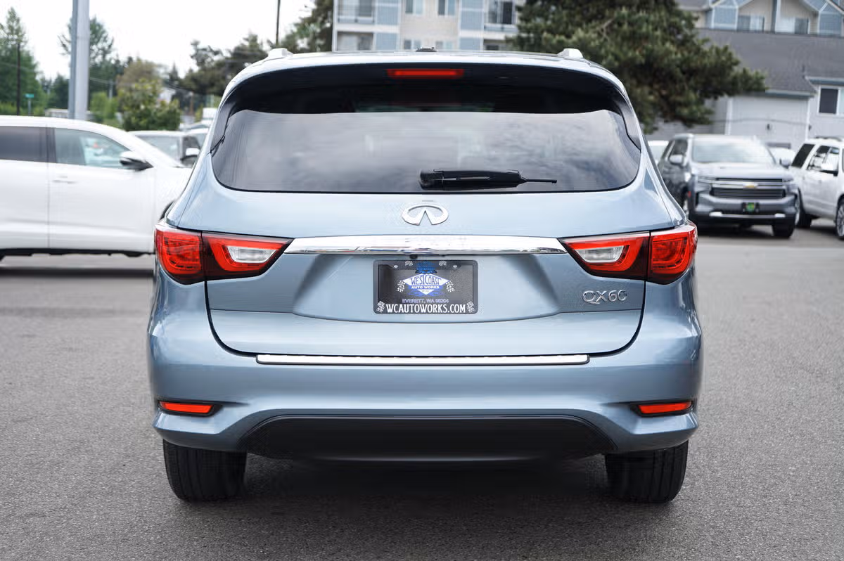 2018 INFINITI QX60 Base Image 4