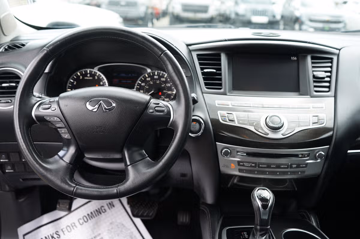 2018 INFINITI QX60 Base Image 18