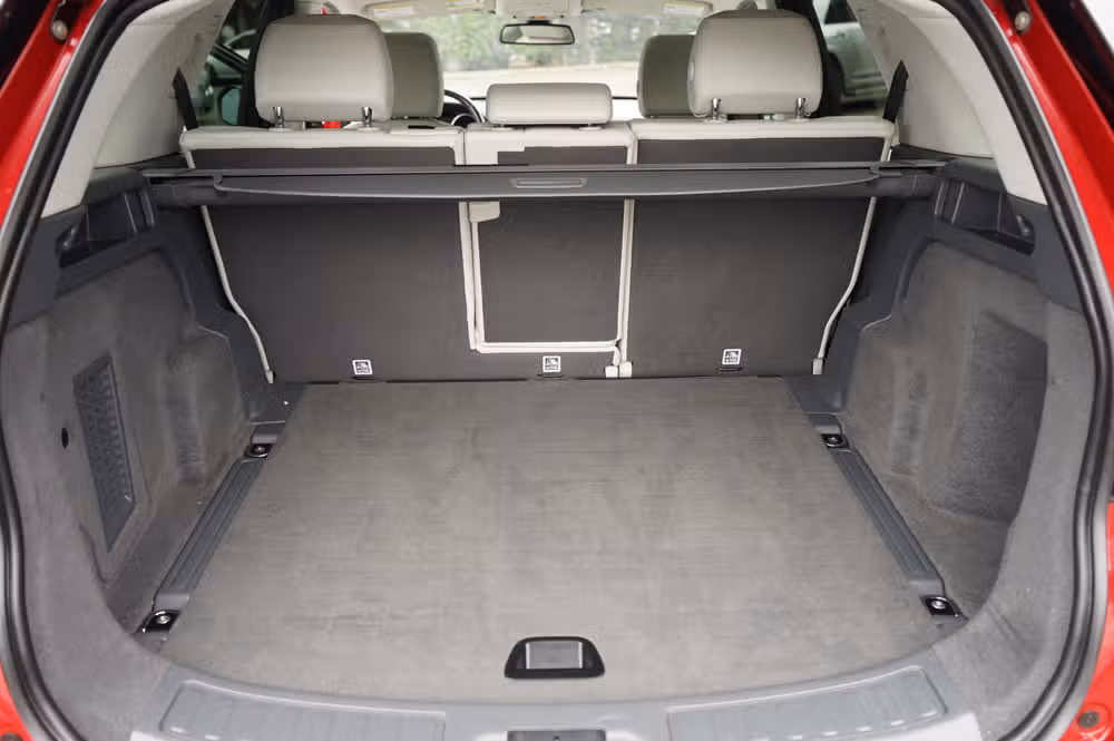 2017 Land Rover Discovery Sport SE Image 22