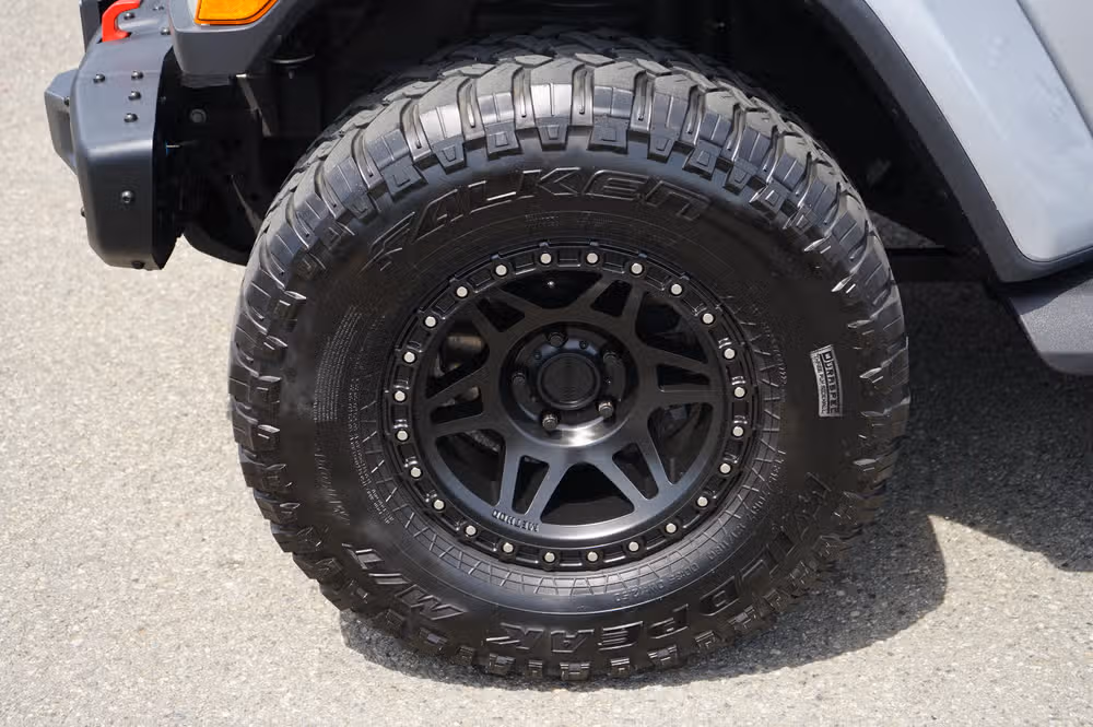 2020 Jeep Wrangler Unlimited Sahara Image 9