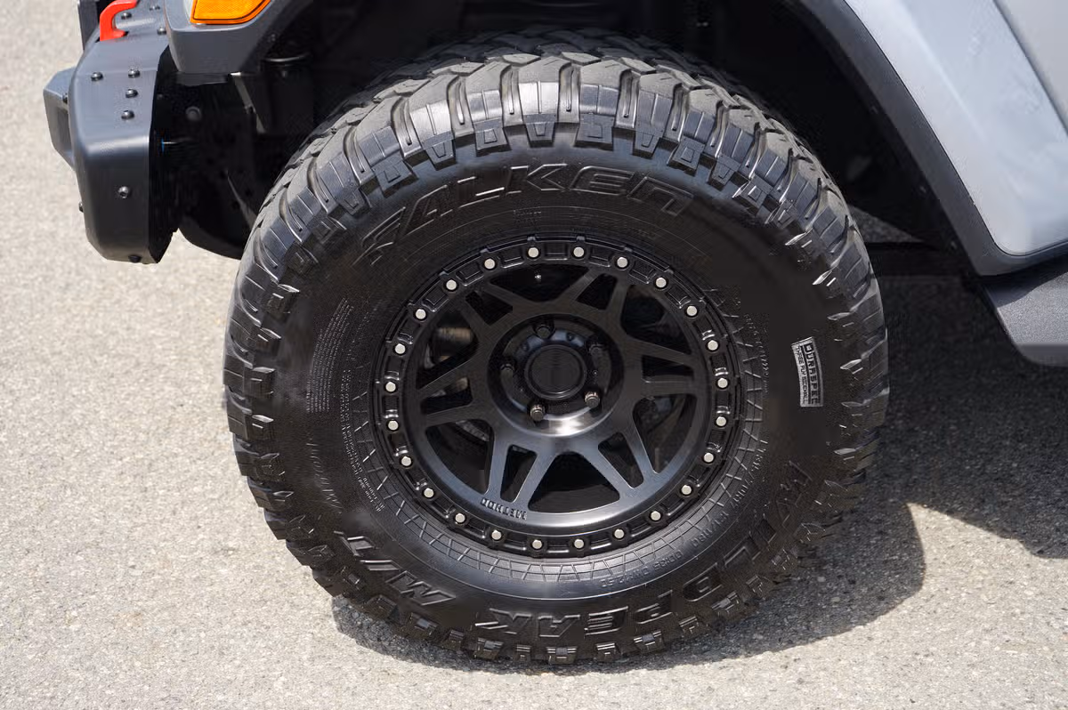 2020 Jeep Wrangler Unlimited Sahara Image 9
