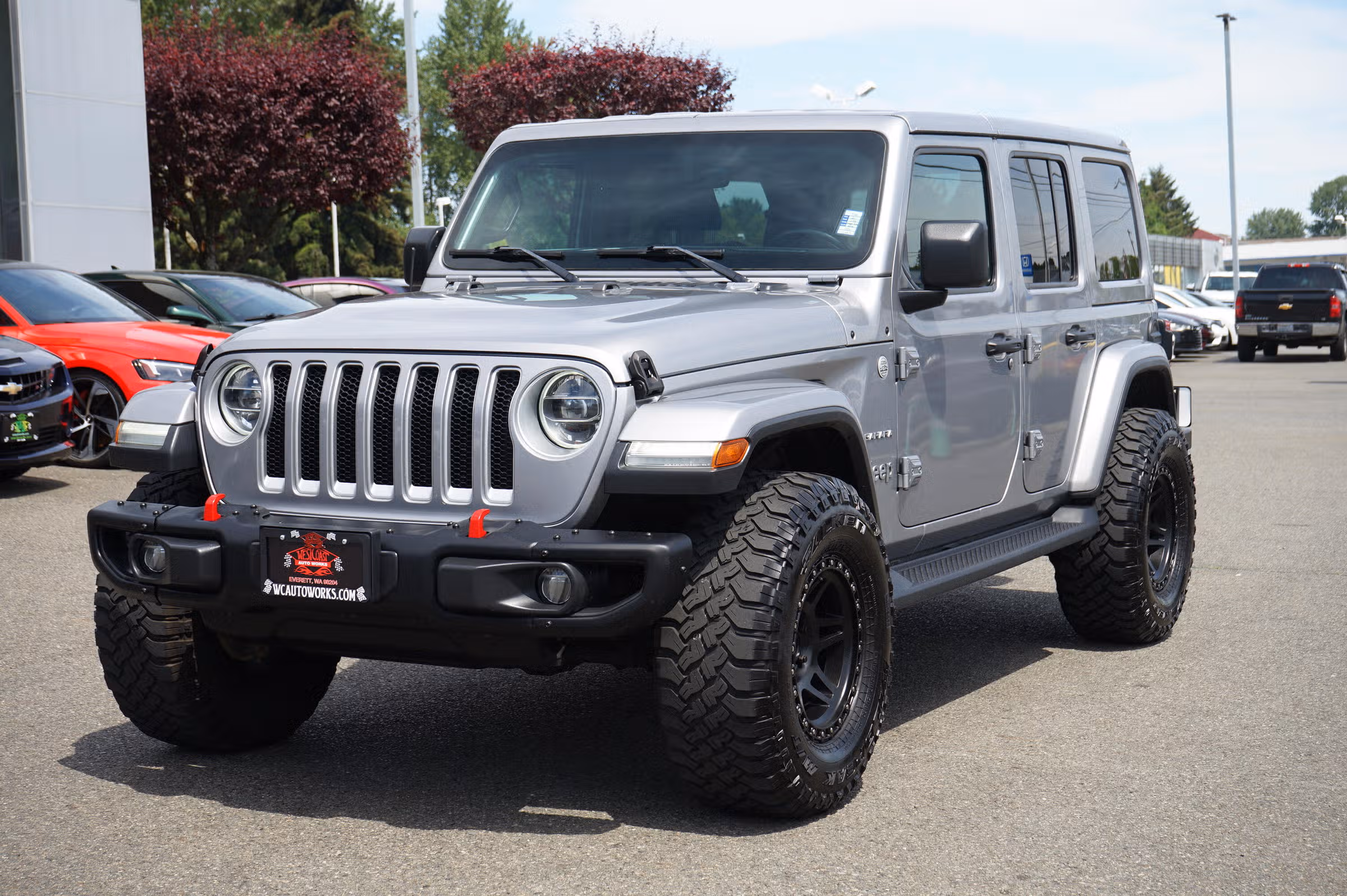 2020 Jeep Wrangler Unlimited Sahara Image 1