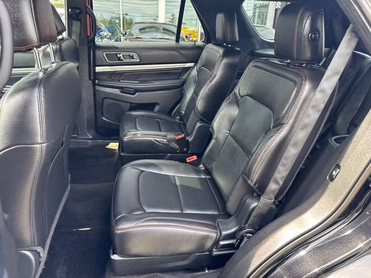 2017 Ford Explorer Sport Image 10