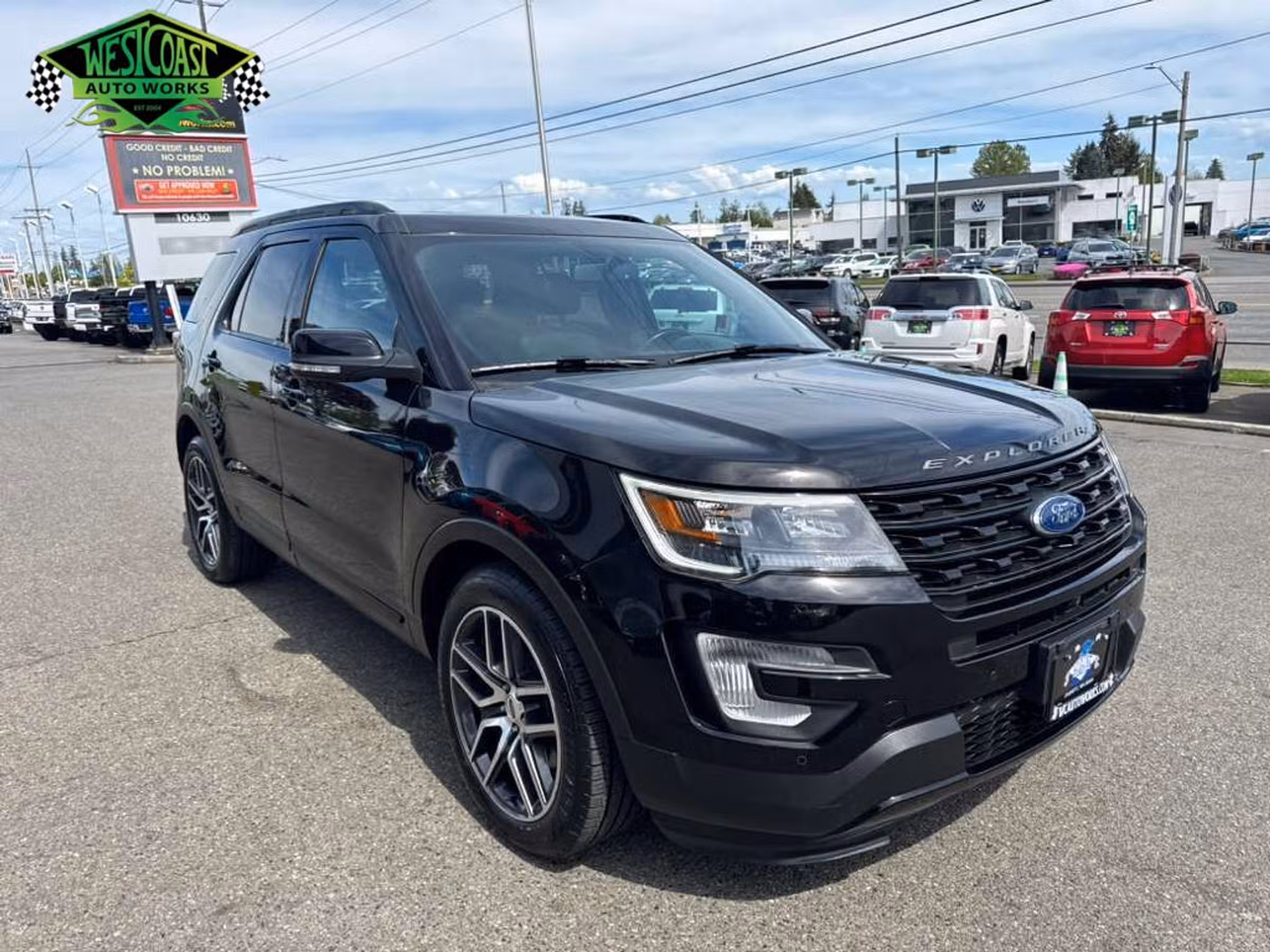 2017 Ford Explorer Sport Image 1