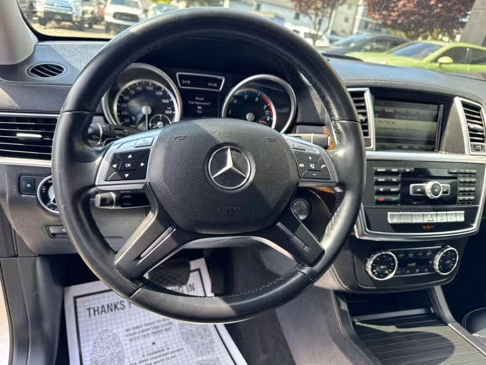 2014 Mercedes-Benz M-Class ML 350 4MATIC Image 13