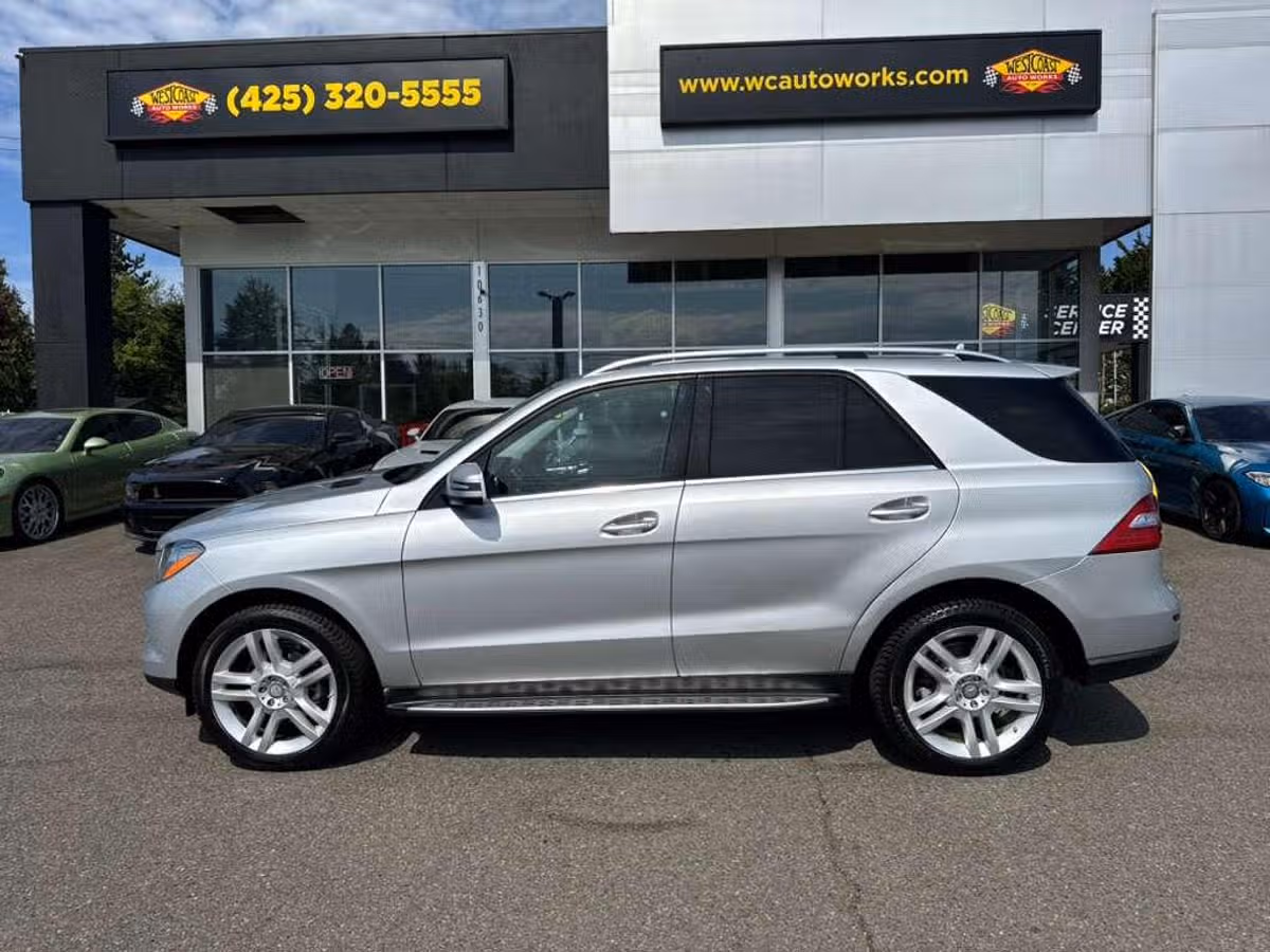 2014 Mercedes-Benz M-Class ML 350 4MATIC Image 2