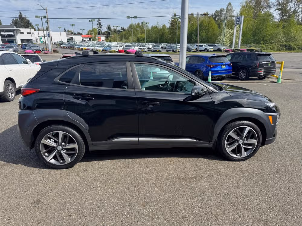 2021 Hyundai KONA Limited Image 6