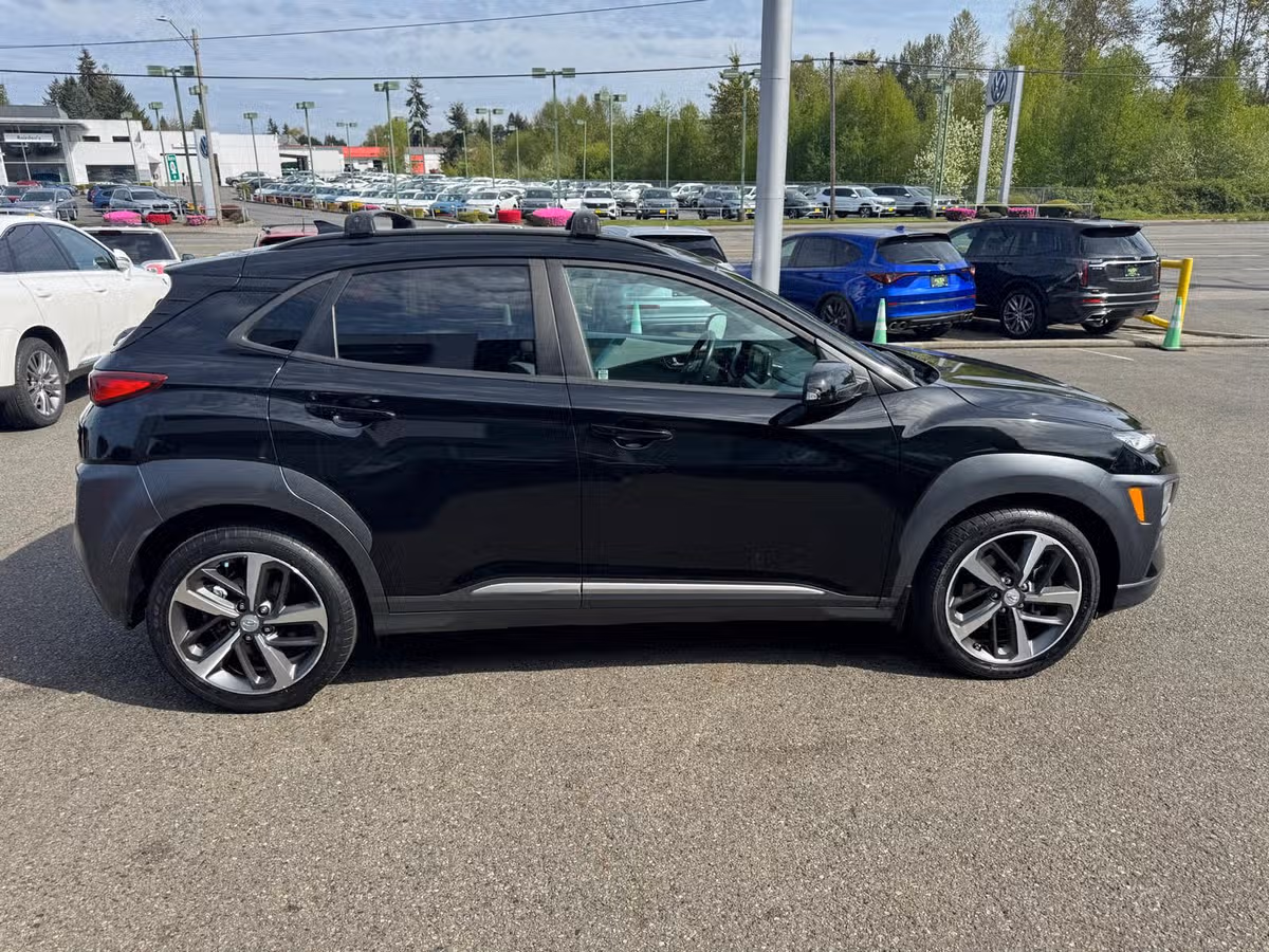 2021 Hyundai KONA Limited Image 6