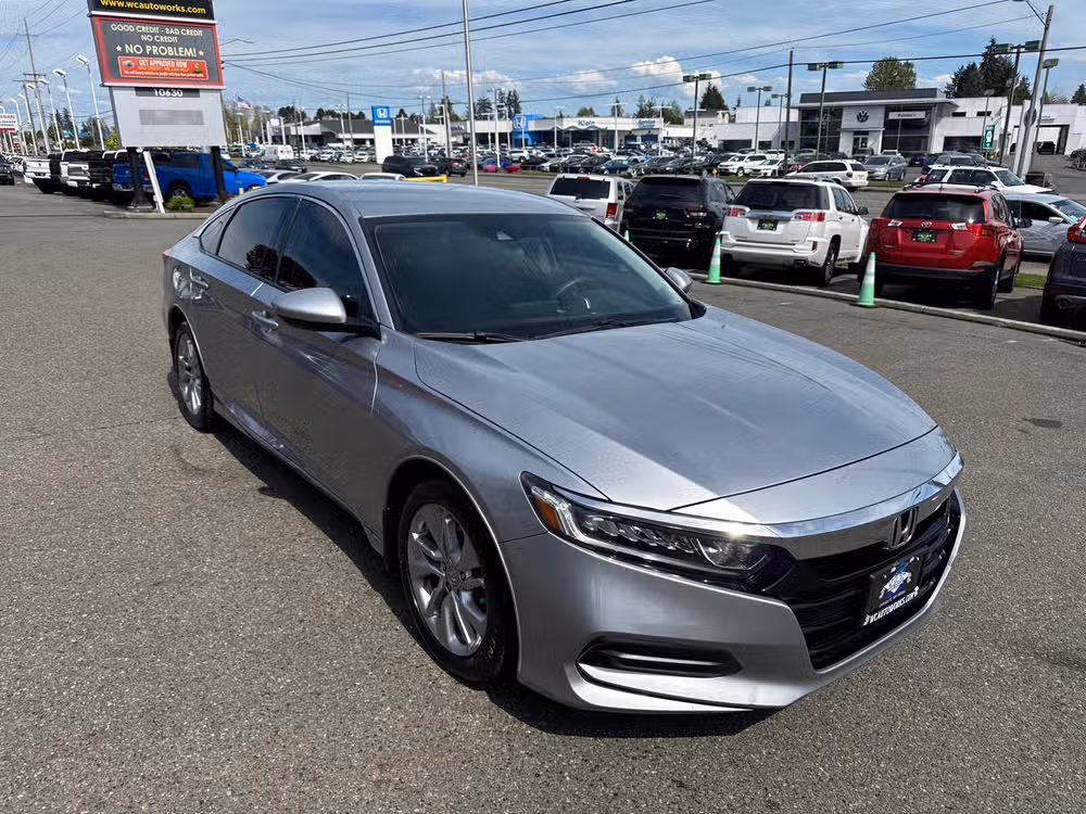 2018 Honda Accord LX Image 5