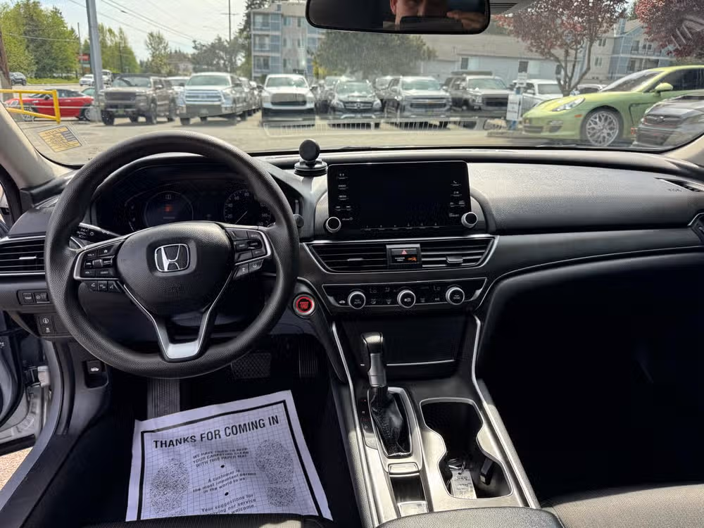 2018 Honda Accord LX Image 10