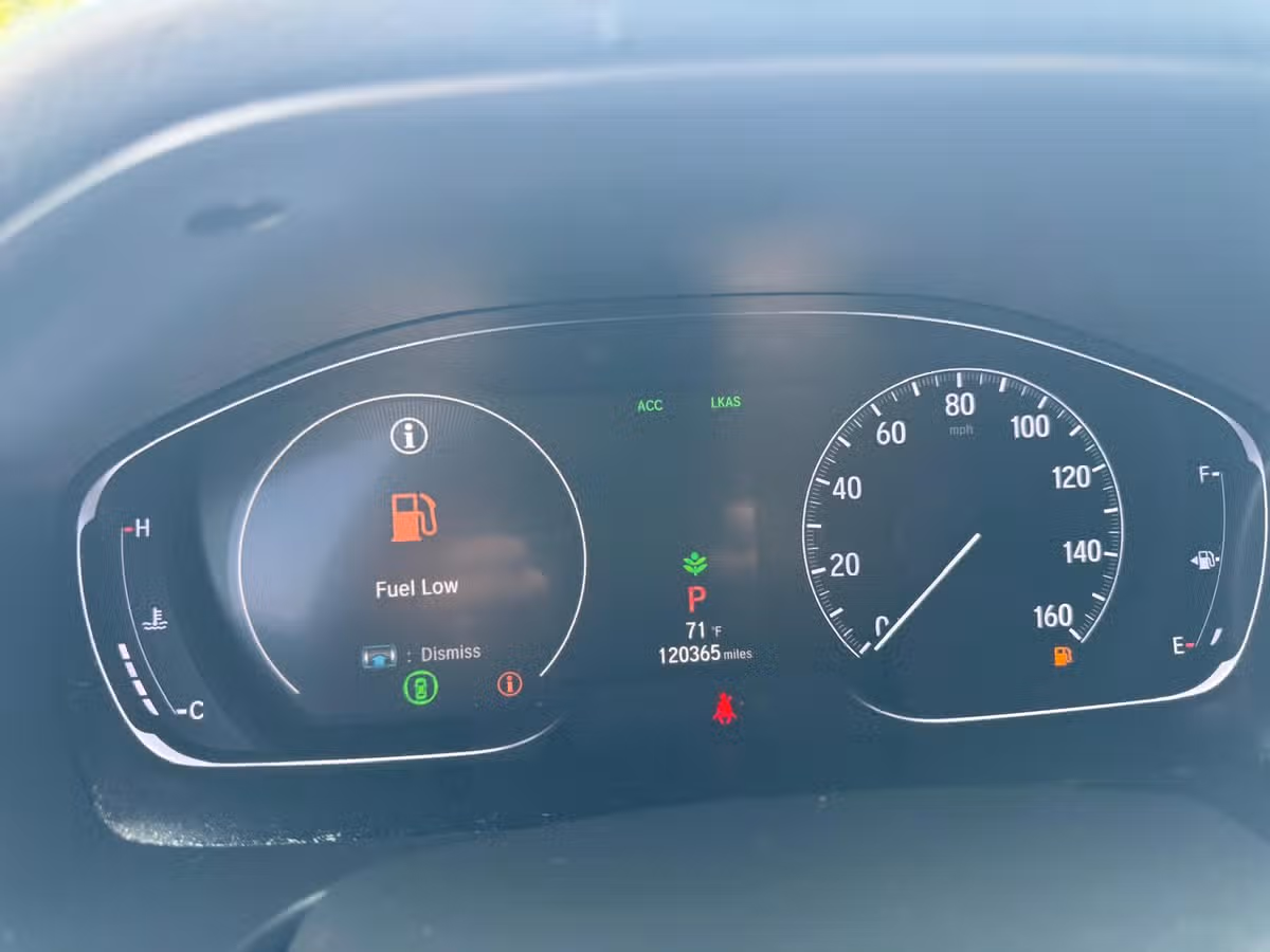 2018 Honda Accord LX Image 25