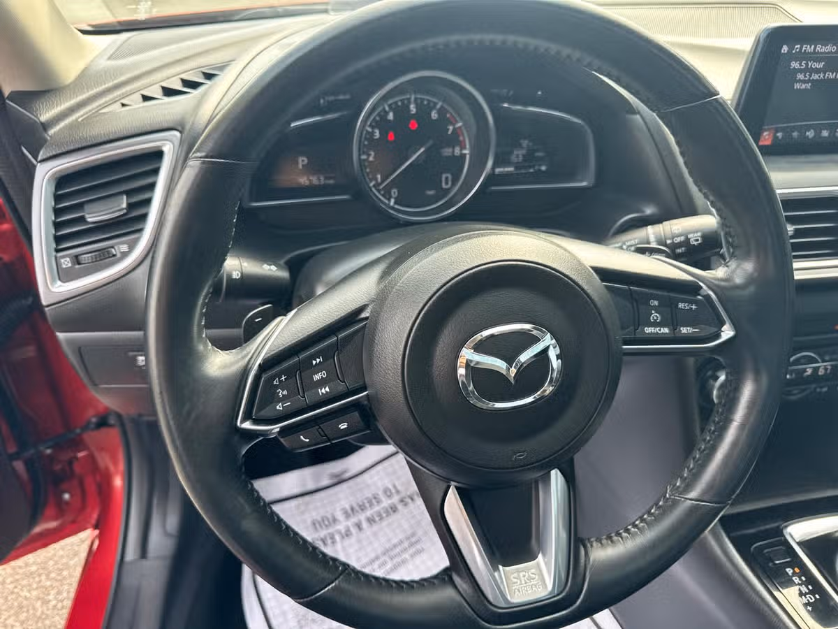 2017 Mazda 3 Grand Touring Image 15