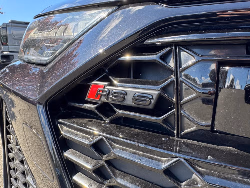 2021 Audi RS 6 Avant 4.0T quattro Avant Image 10