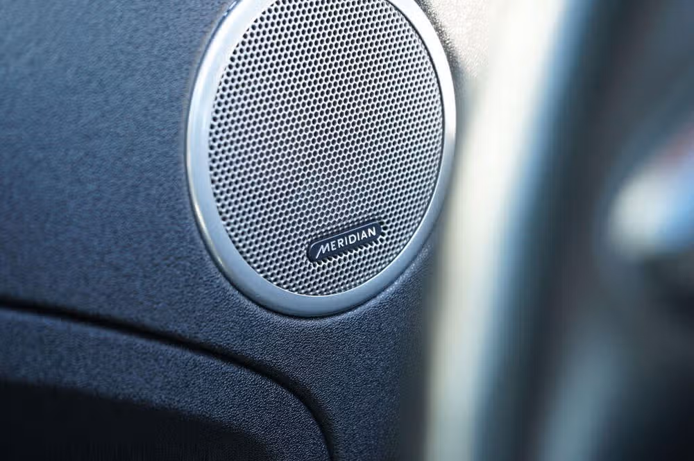 2013 Land Rover Range Rover Evoque Pure Plus Image 23