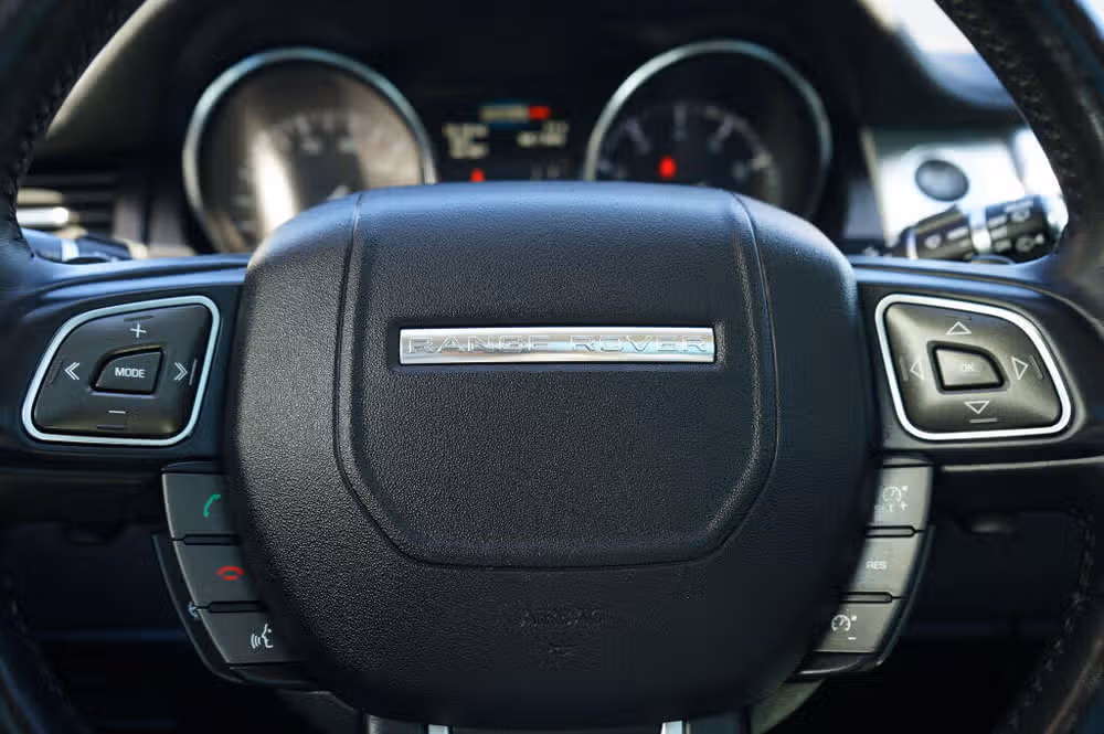 2013 Land Rover Range Rover Evoque Pure Plus Image 24