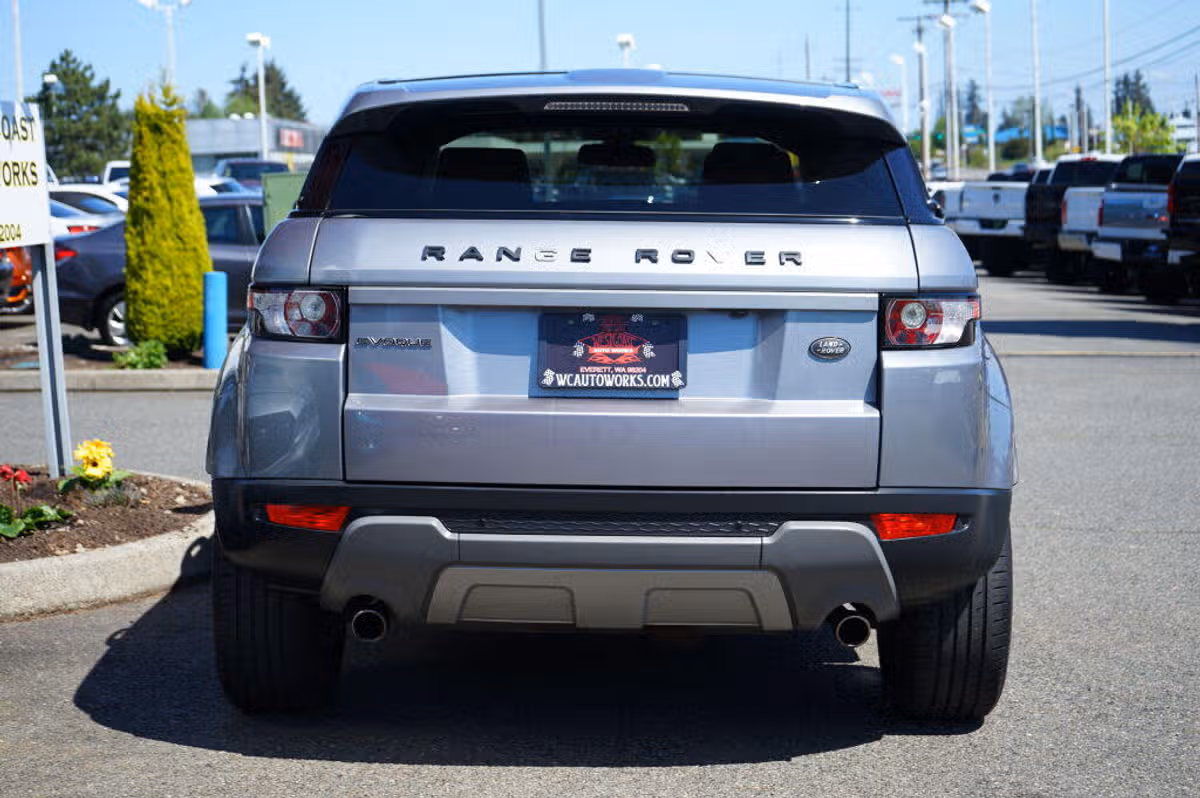 2013 Land Rover Range Rover Evoque Pure Plus Image 4