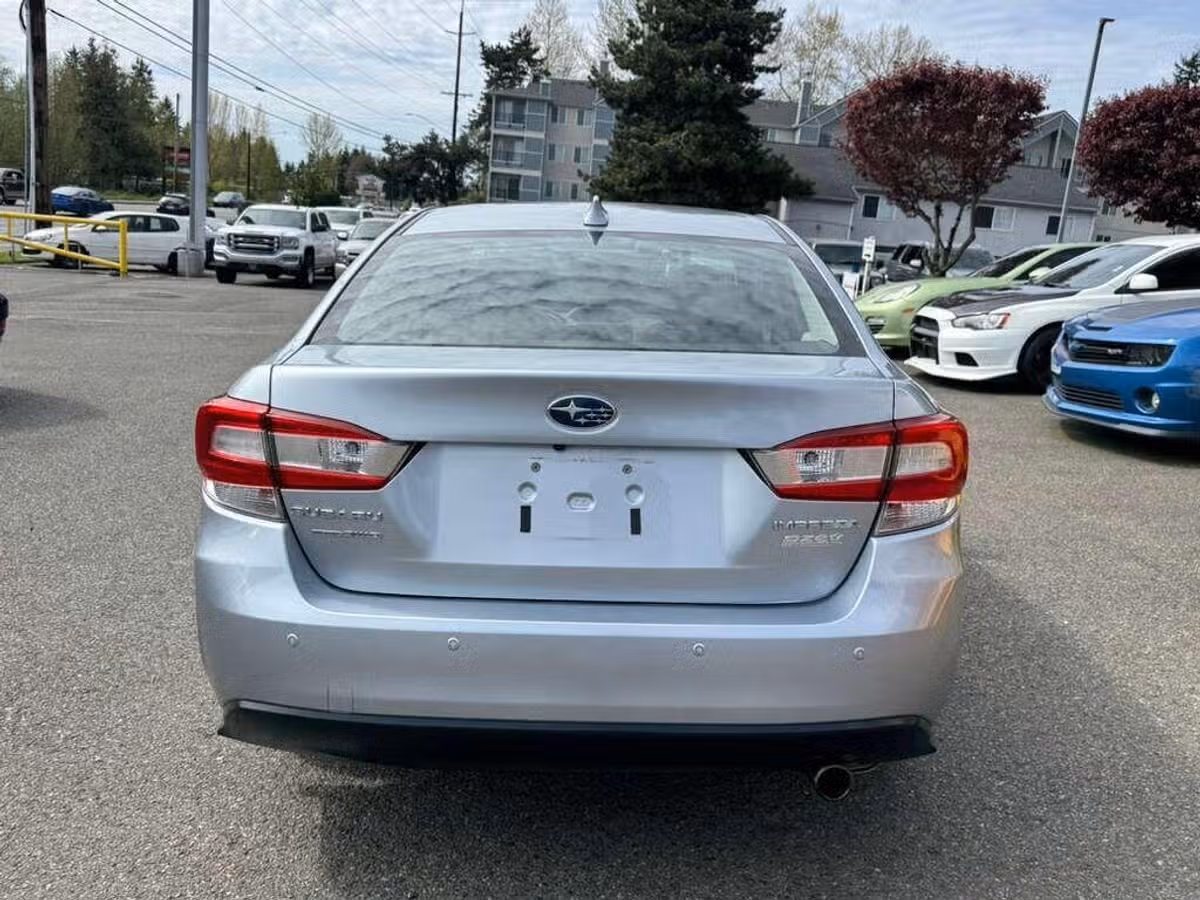 2017 Subaru Impreza Limited Image 11