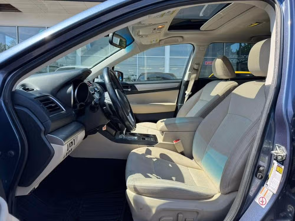 2016 Subaru Outback 2.5i Premium Crossover Image 19