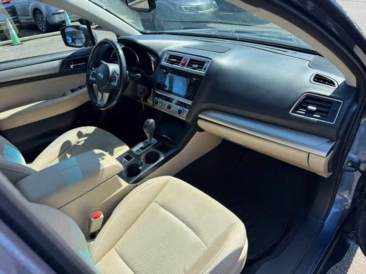 2016 Subaru Outback 2.5i Premium Crossover Image 5