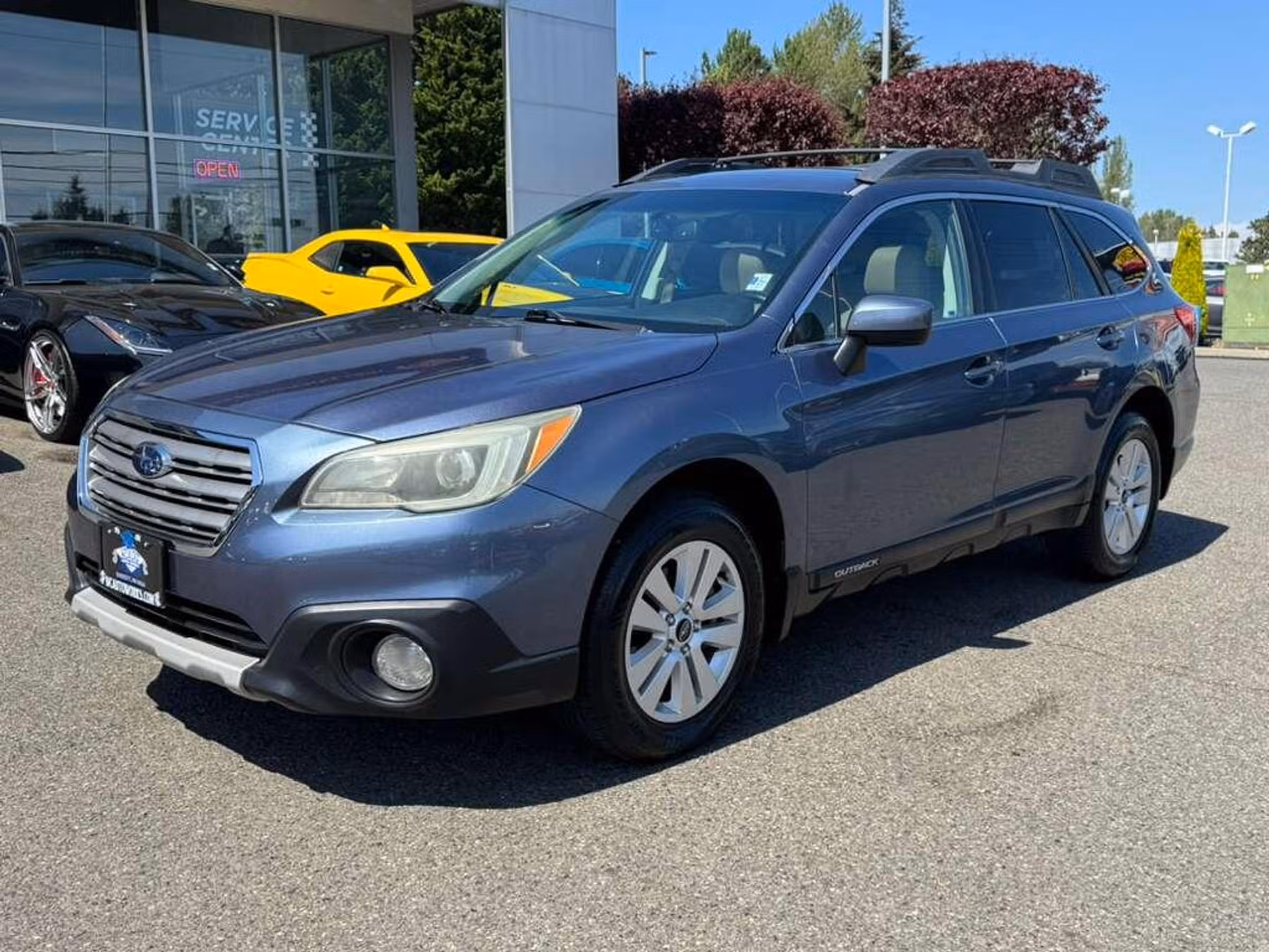 2016 Subaru Outback 2.5i Premium Crossover Image 1