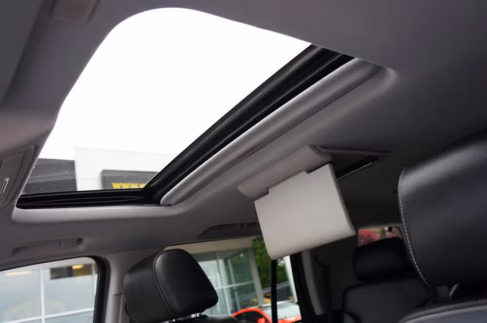 2020 GMC Yukon SLT Image 17
