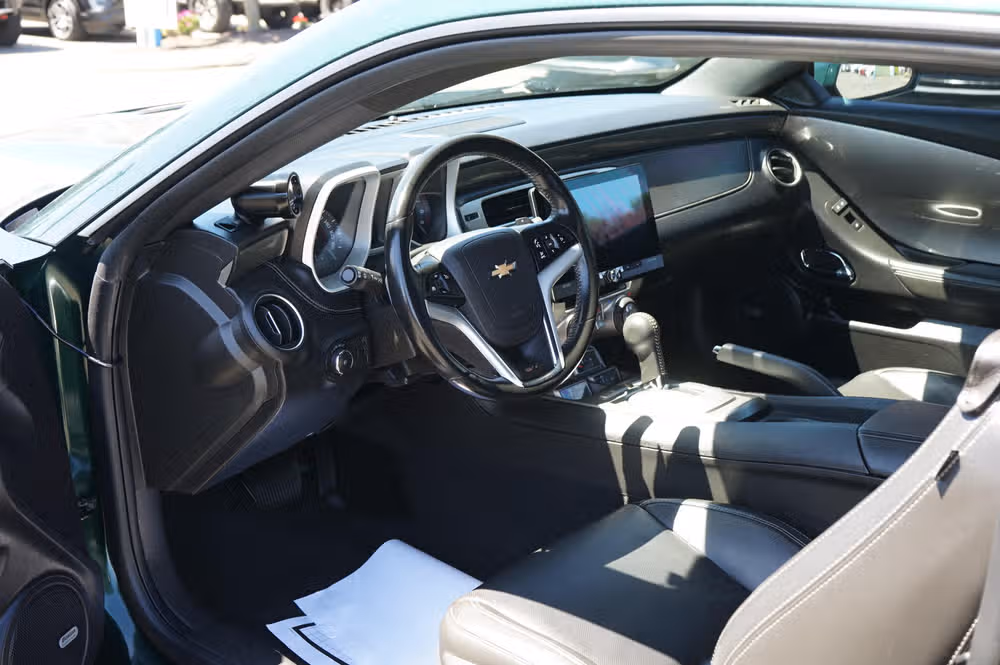 2015 Chevrolet Camaro SS Image 12