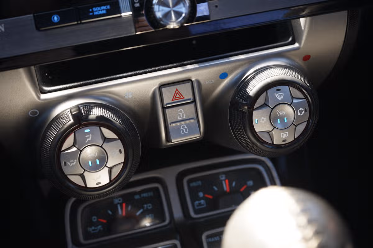 2015 Chevrolet Camaro SS Image 25