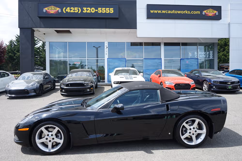 2007 Chevrolet Corvette CONVERTIBLE 2D Image 2