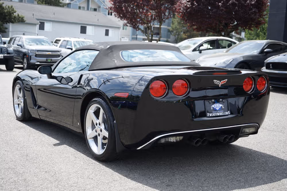2007 Chevrolet Corvette CONVERTIBLE 2D Image 3