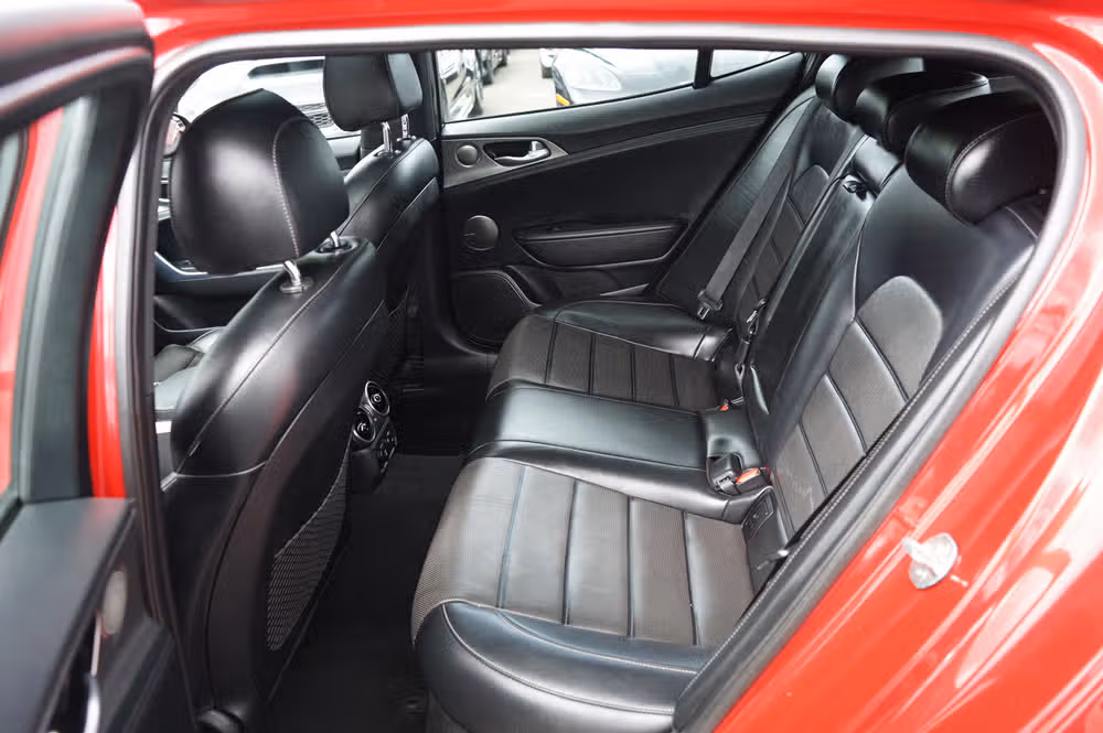 2018 Kia Stinger GT2 Image 14
