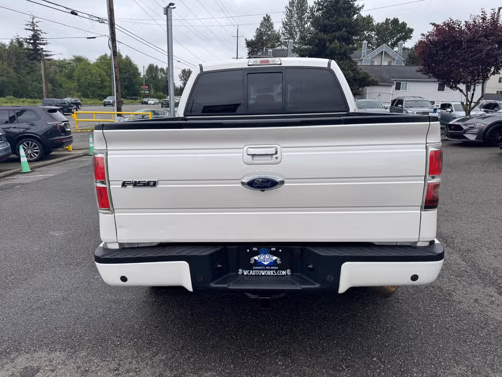 2013 Ford F-150 Limited SuperCrew Image 8