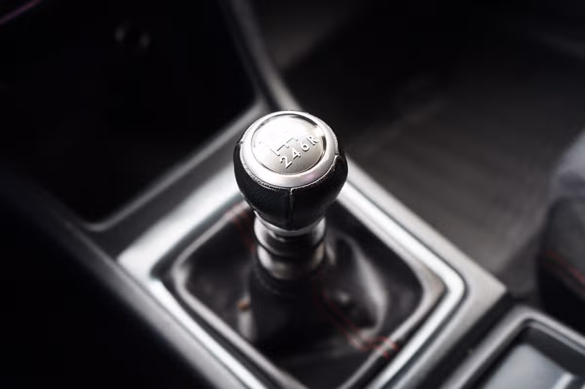 2020 Subaru WRX Base Image 17
