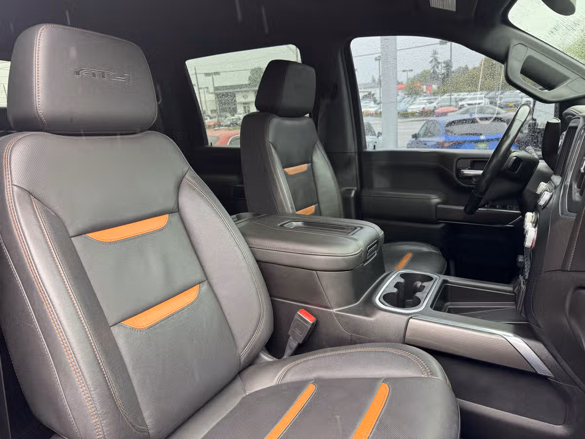 2022 GMC Sierra 2500HD AT4 Crew Cab Image 19