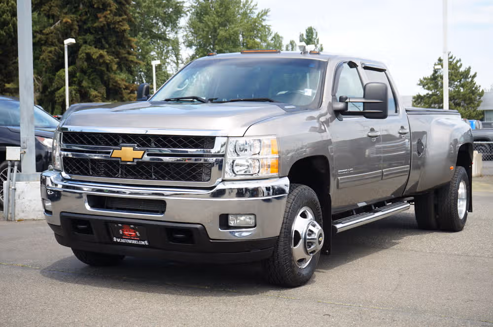 2013 Chevrolet Silverado 3500HD LTZ PICKUP 4D 8 FT Crew Cab Image 1