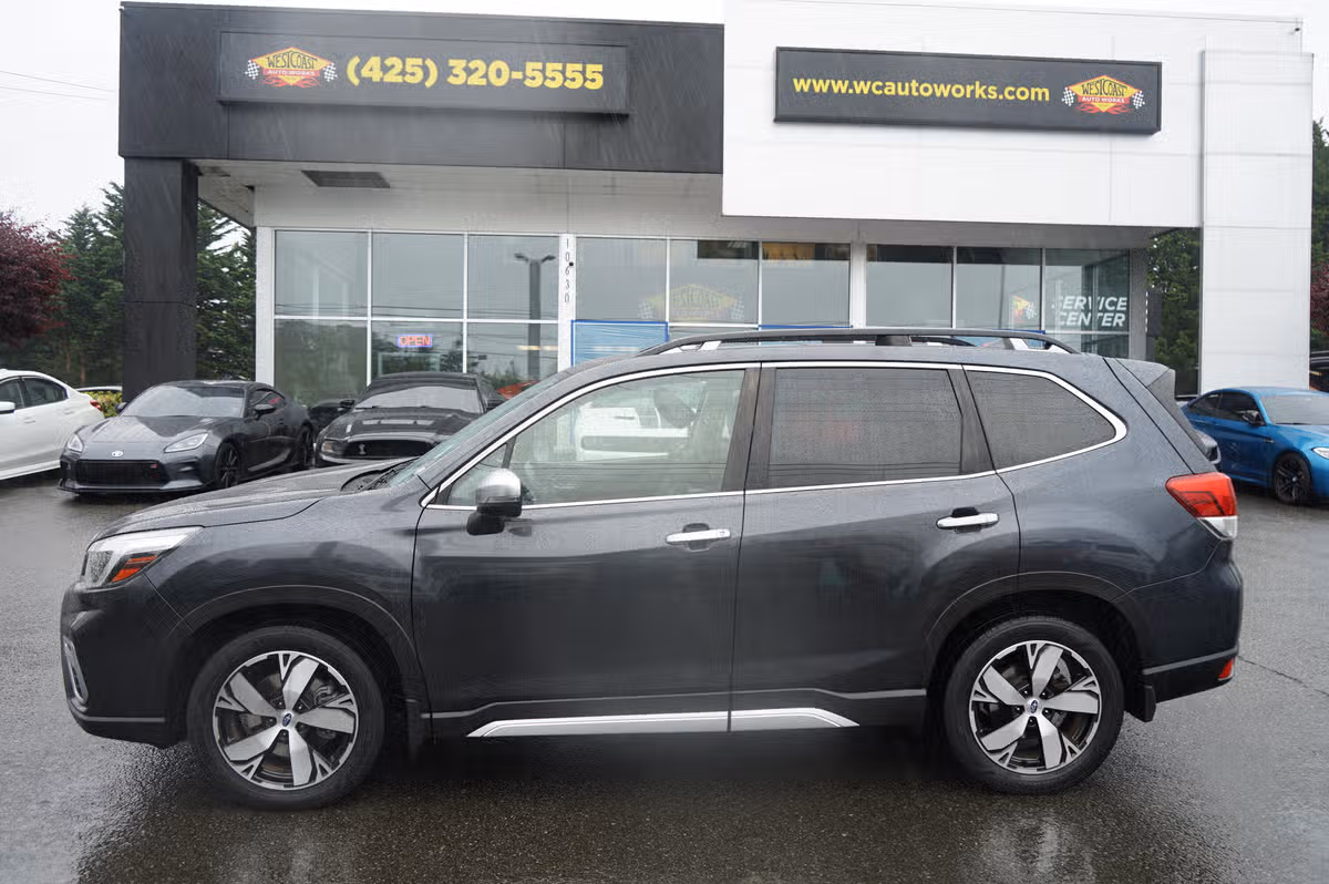 2019 Subaru Forester Touring Crossover Image 2