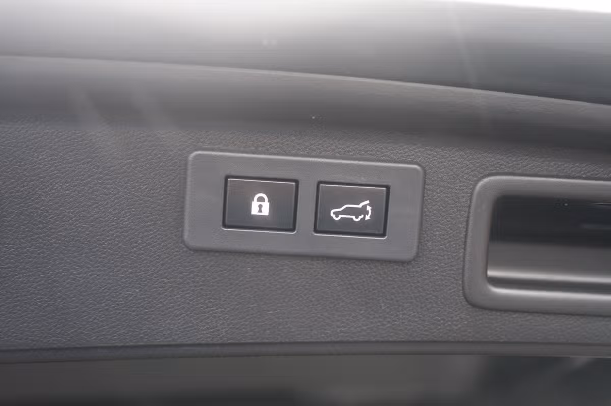2019 Subaru Forester Touring Crossover Image 10