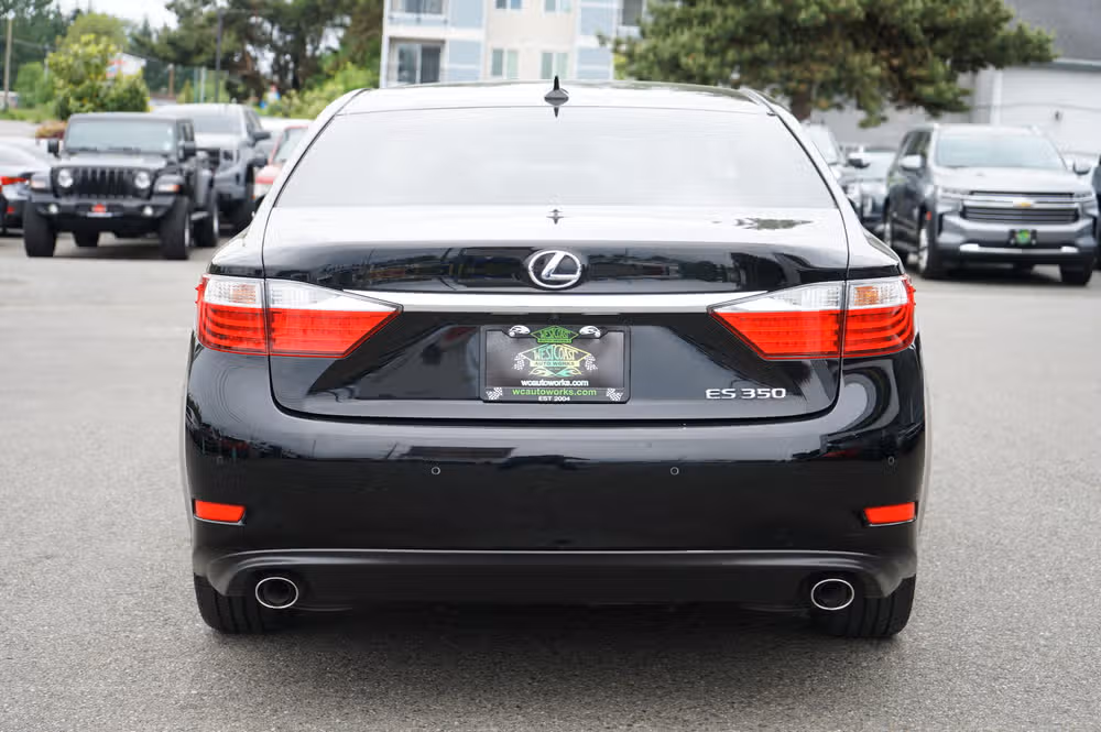 2014 Lexus ES 350 Base Image 4