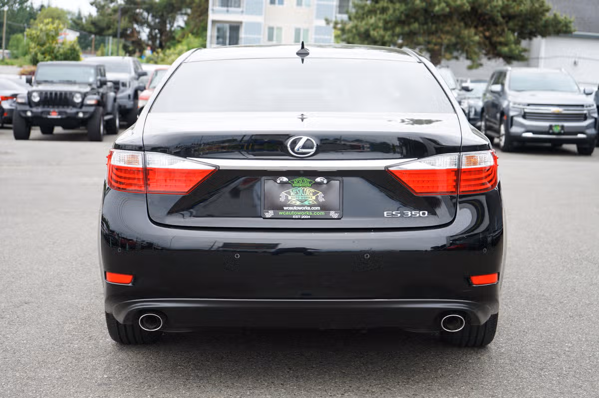 2014 Lexus ES 350 Base Image 4