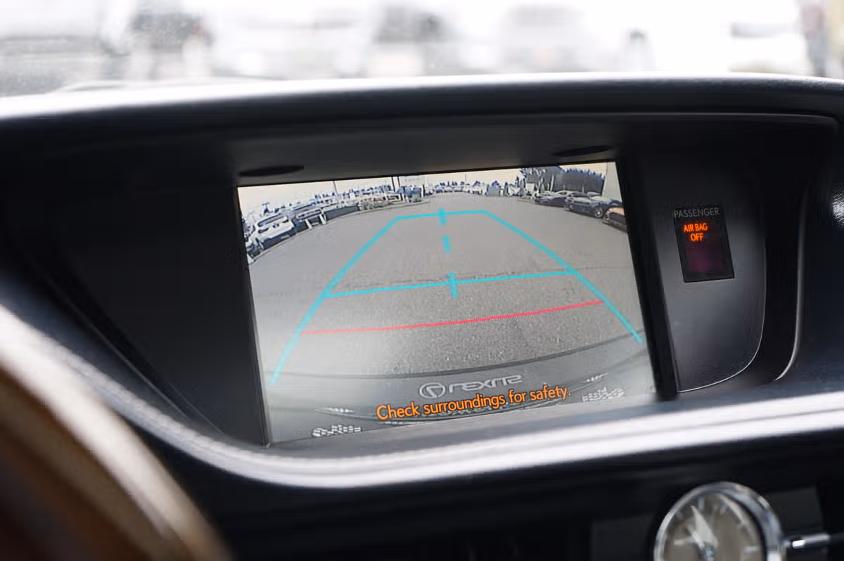 2014 Lexus ES 350 Base Image 24